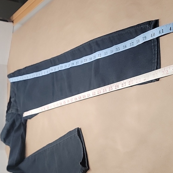 J Brand, Size 28 "Olympia" Dark Wash Thin Skinny Jeans, Gently Used Condition - Picture 6 of 14